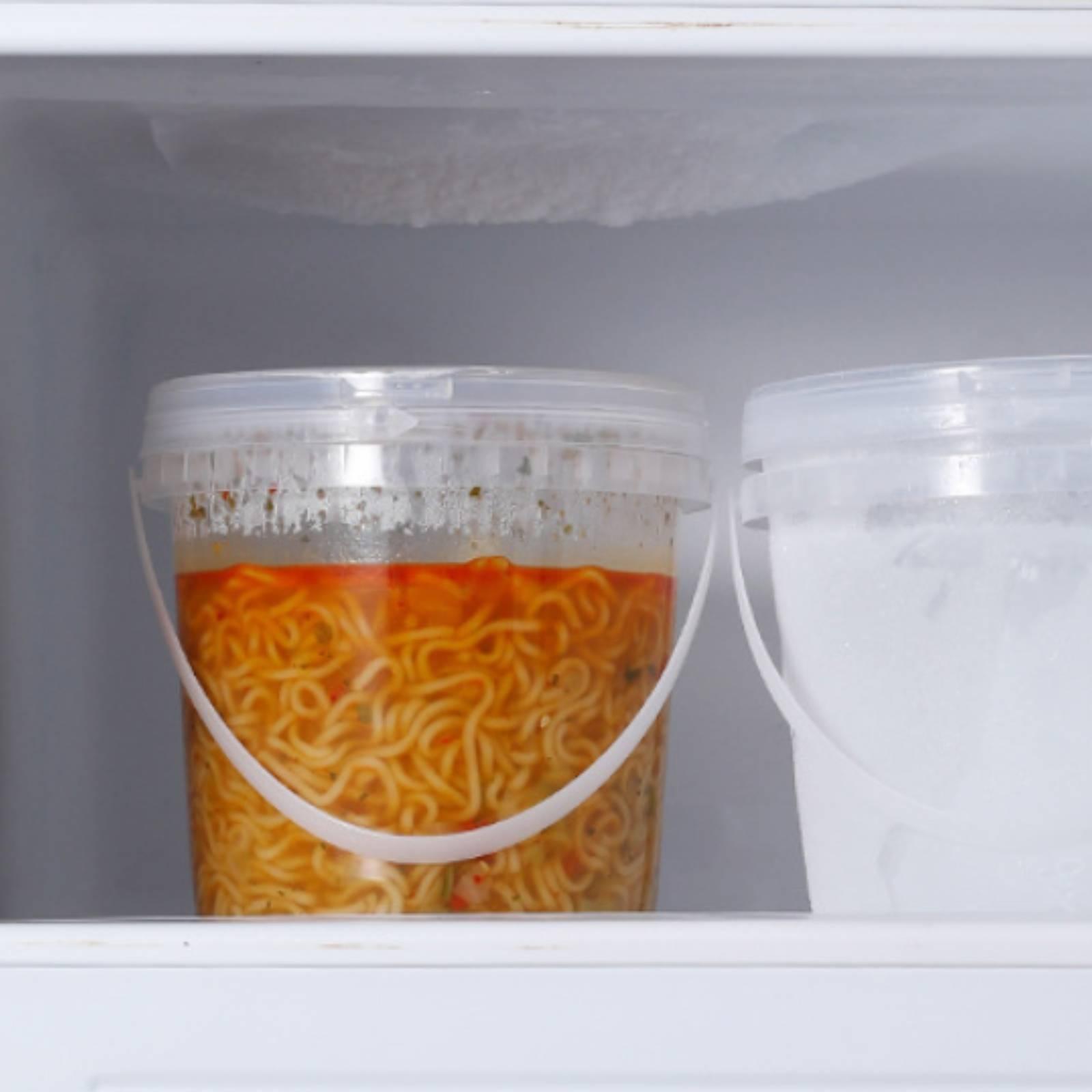 PP素材を使用した密閉式の工業用バレル型容器。厚い壁で構成さ - Food Storage Containers のレビューと価格